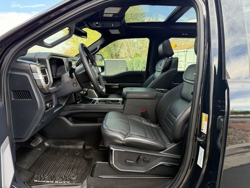 Used 2025 Ford F350 Platinum image 39