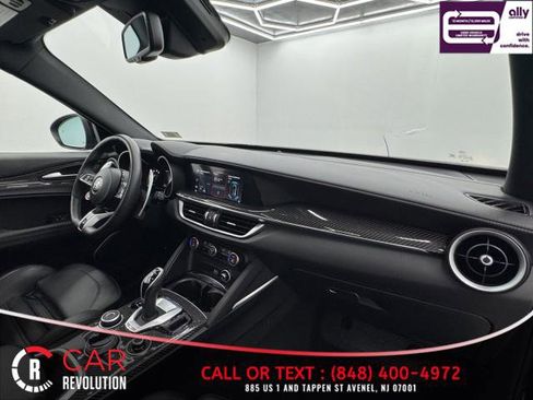 Used 2022 Alfa Romeo Stelvio Quadrifoglio w/ Active Assist Plus Package image 55