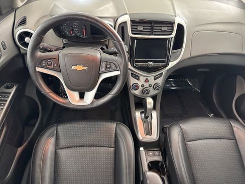 Used 2018 Chevrolet Sonic Premier image 23