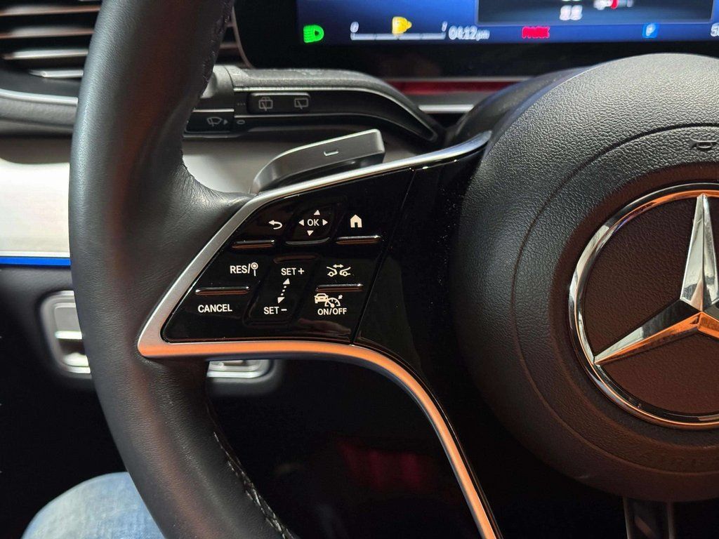Used 2025 Mercedes-Benz GLS 450 4MATIC image 12