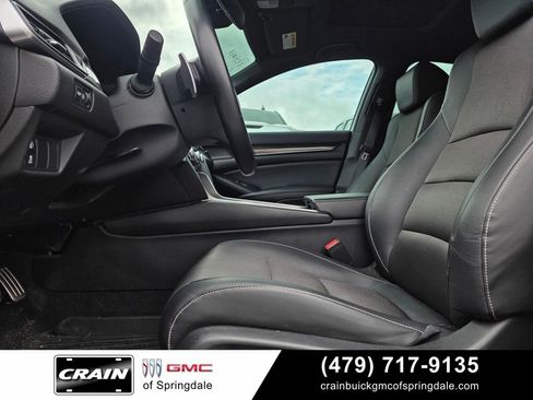 Used 2022 Honda Accord Sport image 9