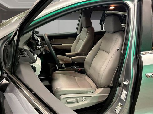 Used 2024 Honda Odyssey EX-L image 21