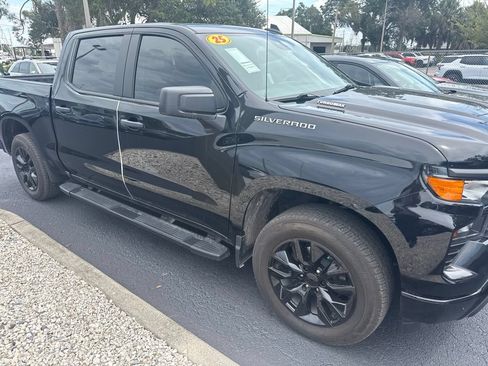 Used 2025 Chevrolet Silverado 1500 Custom RWD image 16