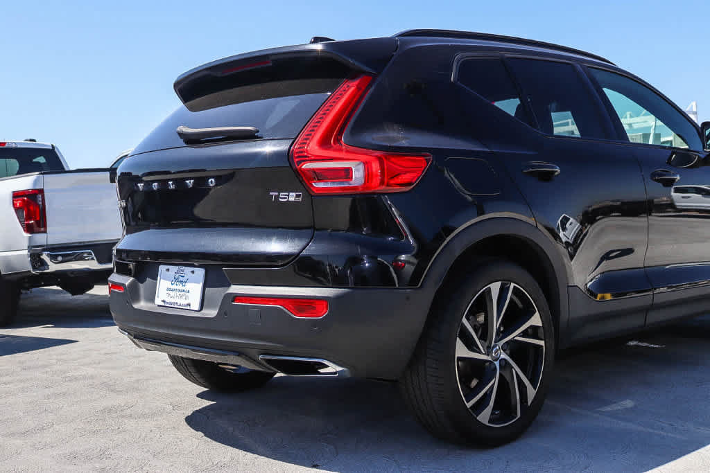 Used 2019 Volvo XC40 T5 R-Design AWD/4WD image 11