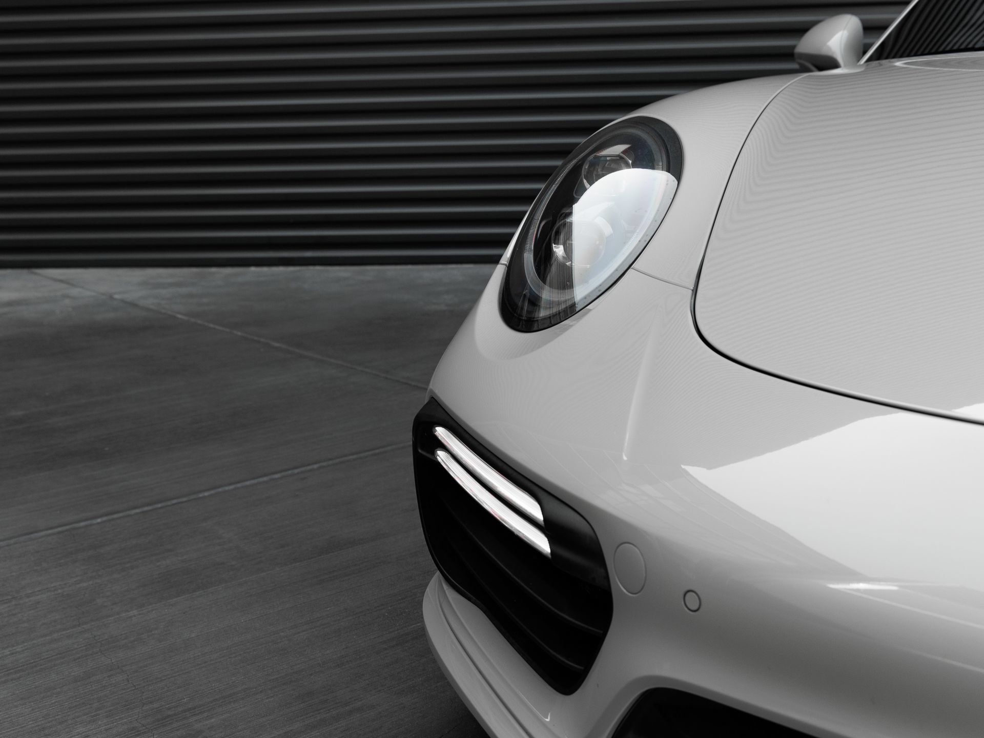 Certified 2019 Porsche 911 Turbo S AWD/4WD image 37