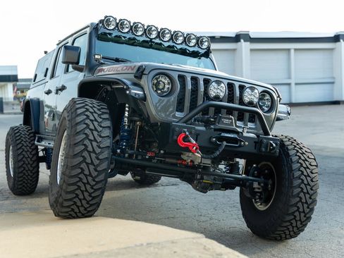 Used 2023 Jeep Gladiator Rubicon w/ Cold Weather Group image 22