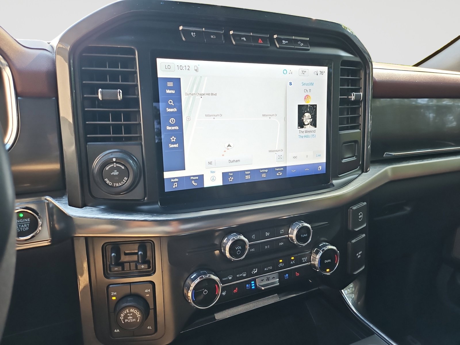 Used 2022 Ford F150 Lariat w/ Equipment Group 502A High AWD/4WD image 29