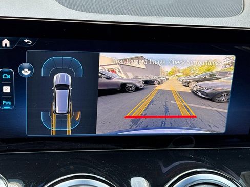 New 2025 Mercedes-Benz GLB 250 image 23