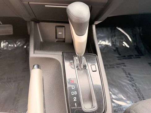 Used 2013 Honda Civic LX image 29