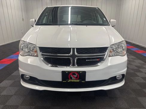 Used 2019 Dodge Grand Caravan SXT FWD image 7