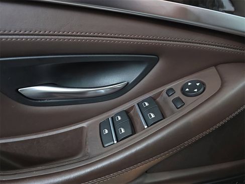 Used 2016 BMW 535i Sedan image 29