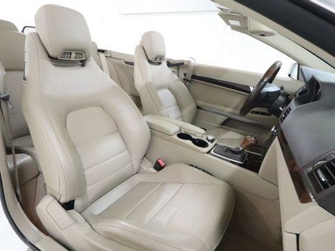 Used 2013 Mercedes-Benz E 350 Cabriolet image 11