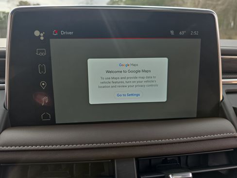 Used 2023 GMC Yukon XL SLT image 24