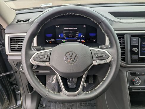 Certified 2023 Volkswagen Atlas SE FWD image 13