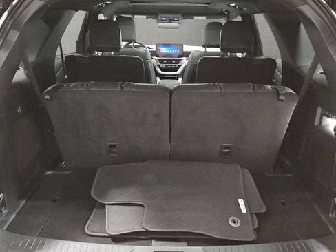 Certified 2025 Ford Explorer ST AWD/4WD image 22