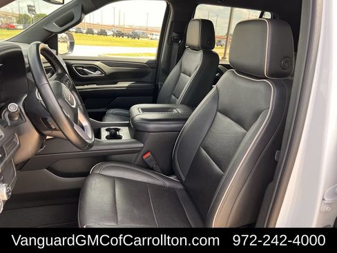 Used 2024 GMC Yukon SLT RWD image 25