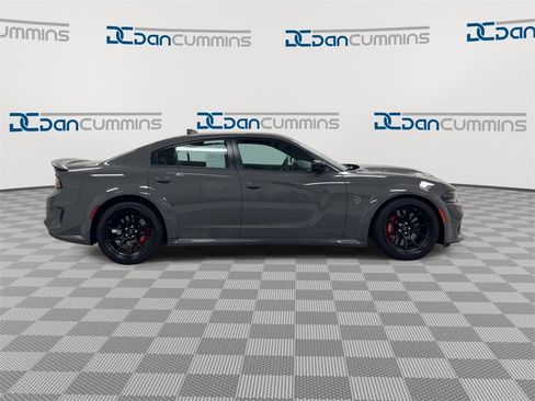 Used 2023 Dodge Charger SRT Hellcat w/ Harman/Kardon Audio Group image 9
