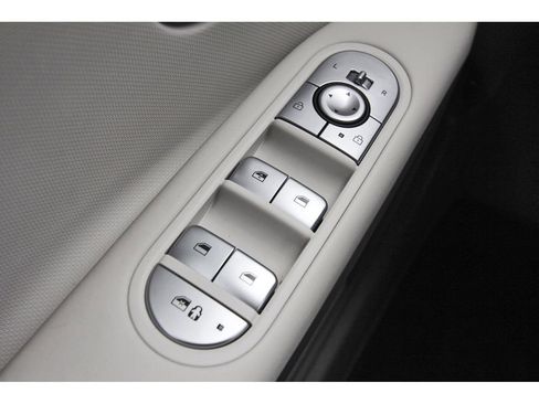 Certified 2024 Hyundai Ioniq 5 SE RWD image 24
