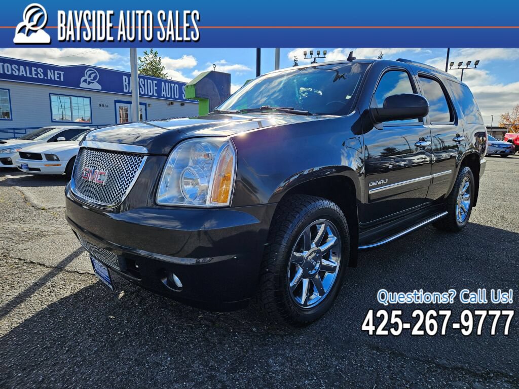 Used 2013 GMC Yukon Denali AWD/4WD image 1