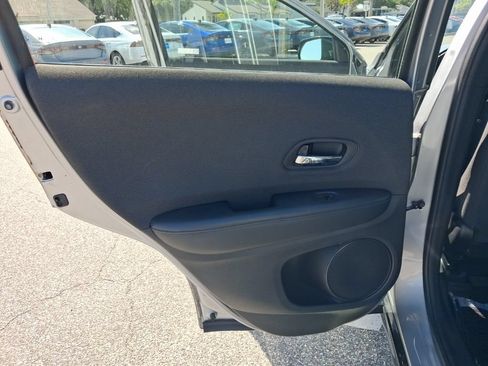 Used 2019 Honda HR-V Sport image 20