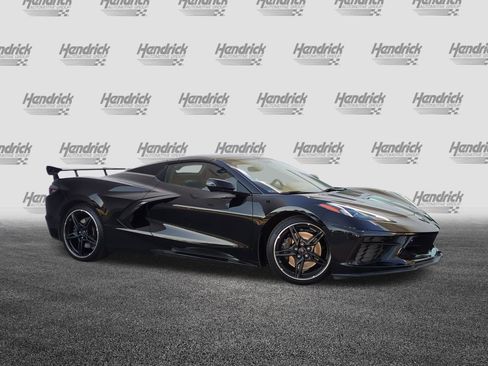 Used 2021 Chevrolet Corvette Stingray Premium Conv w/ Z51 Performance Package image 2