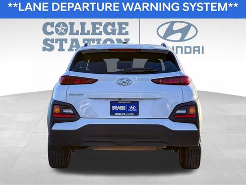 Used 2021 Hyundai Kona SEL w/ Cargo Package image 8