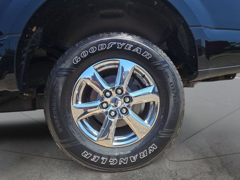 Used 2019 Ford F150 XLT w/ Equipment Group 302A Luxury AWD/4WD image 32