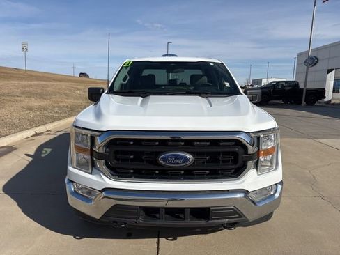 Used 2021 Ford F150 XLT w/ Trailer Tow Package image 8