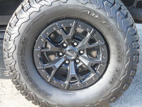 Used 2023 Ford F150 Raptor AWD/4WD image 13
