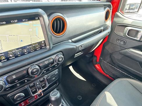 Used 2021 Jeep Gladiator Mojave image 24