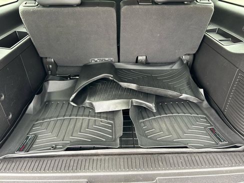 Used 2013 Chevrolet Suburban LTZ AWD/4WD image 37