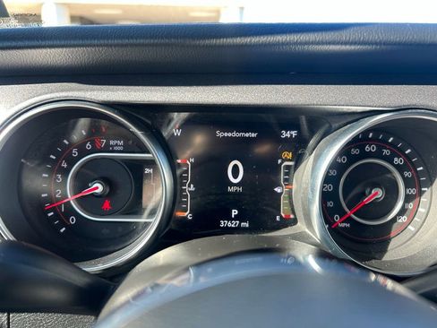 Used 2021 Jeep Gladiator Mojave image 14