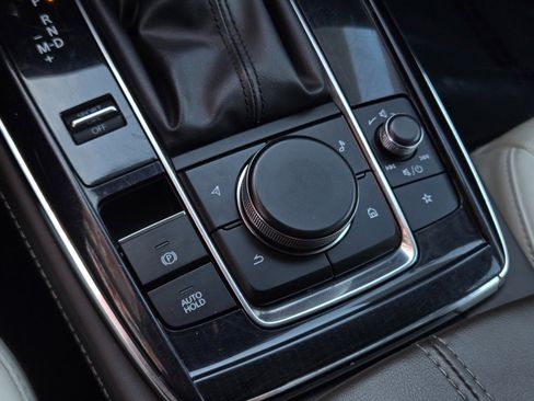 Used 2024 MAZDA CX-30 AWD 2.5 S w/ Premium Package image 18