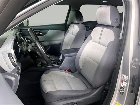 Used 2020 Chevrolet Blazer LT FWD image 8