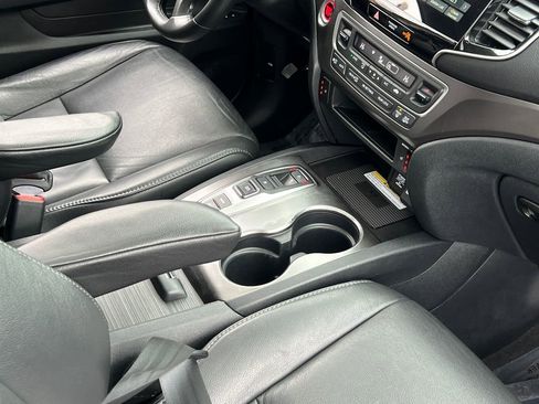 Used 2022 Honda Pilot Special Edition image 14