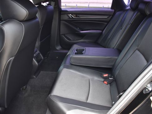 Used 2022 Honda Accord Sport image 17