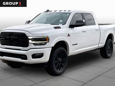 Used 2022 RAM 2500 Laramie w/ Night Edition AWD/4WD image 1