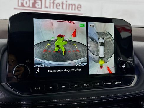 Used 2021 Nissan Rogue SL w/ Premium Package image 5