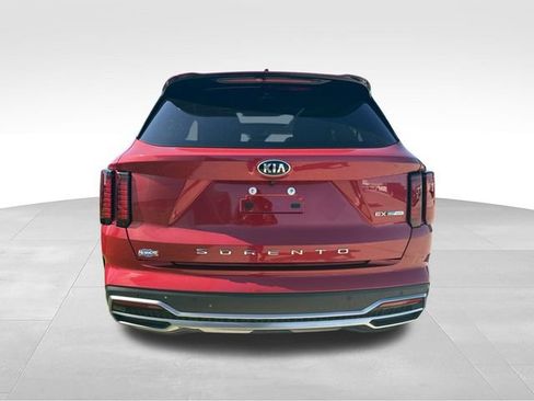 Used 2021 Kia Sorento EX FWD image 16