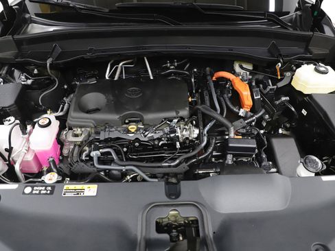 Used 2024 Toyota Grand Highlander Limited image 34