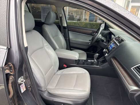 Used 2019 Subaru Outback 2.5i Limited image 10