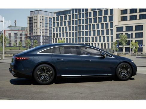 Used 2023 Mercedes-Benz EQS 580 4MATIC Sedan image 18