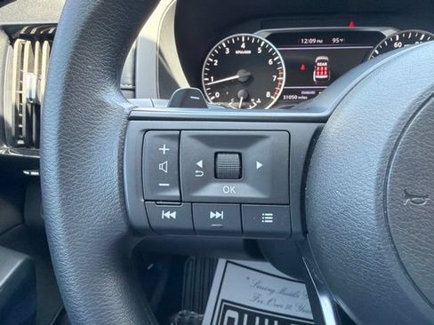 Used 2024 Nissan Pathfinder S w/ Cargo Package FWD image 22