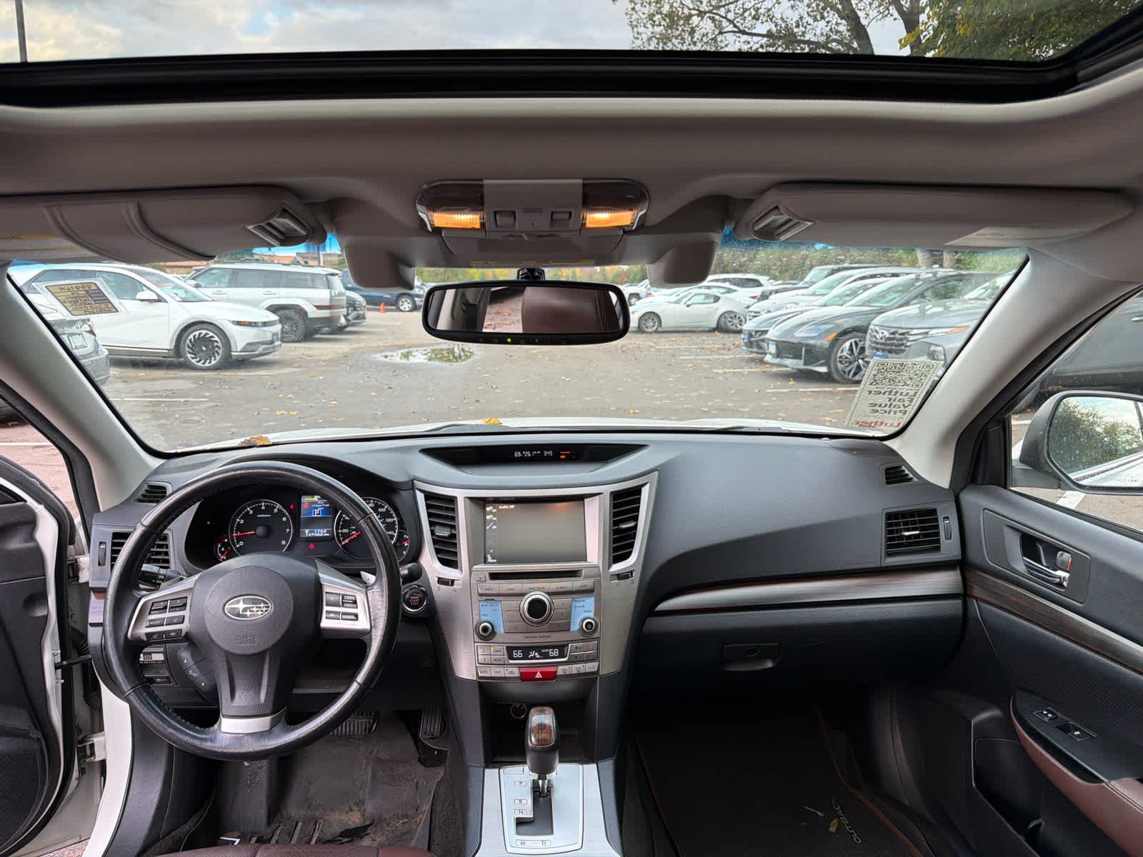 Used 2014 Subaru Outback 2.5i Limited AWD/4WD image 7