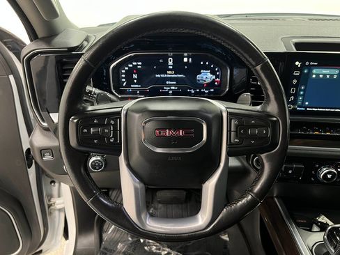 Used 2022 GMC Sierra 1500 SLT w/ SLT Premium Plus Package AWD/4WD image 25