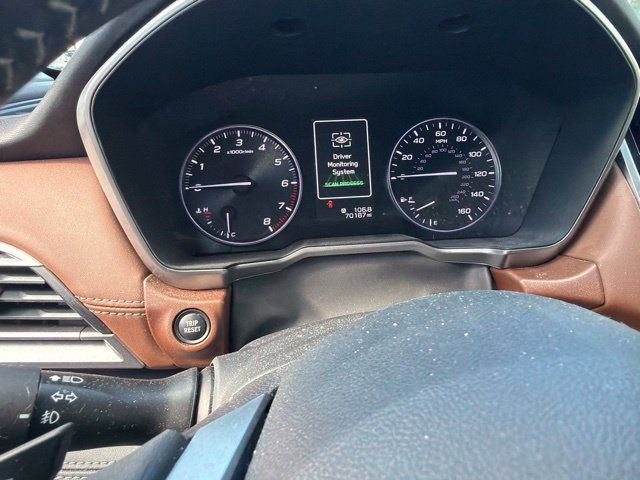 Used 2020 Subaru Outback Touring XT AWD/4WD image 6