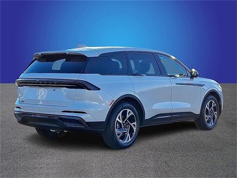New 2026 Lincoln Nautilus Premier w/ Jet Appearance Package image 3