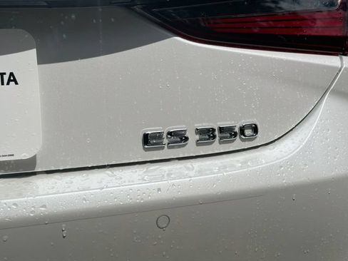 Used 2025 Lexus ES 350 w/ Premium Package FWD image 11