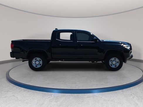 Used 2023 Toyota Tacoma SR AWD/4WD image 4