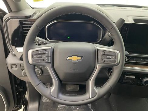 New 2026 Chevrolet Silverado 1500 LT AWD/4WD image 11